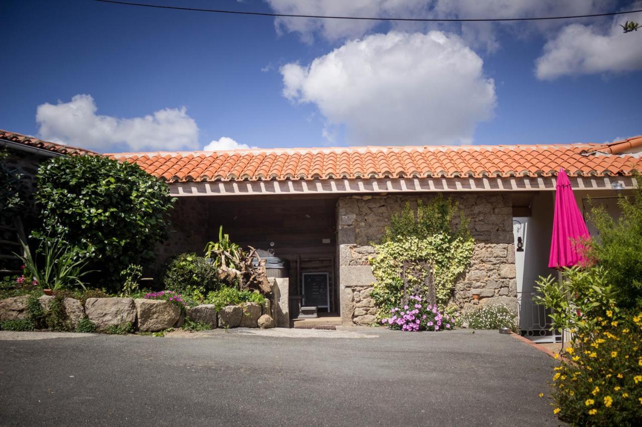 Domaine Des Fees Διαμέρισμα La Gaubretiere Εξωτερικό φωτογραφία